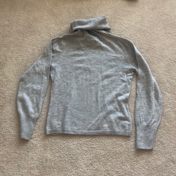 Sweater - Picture 2 of 3